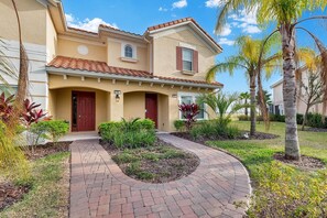 Townhome, 5 Bedrooms, Private Pool (5.5 Bathrooms - CD63203) | Individually decorated, iron/ironing board, free WiFi, bed sheets - Davenport Homes in Solterra Rst by ADR (Davenport)