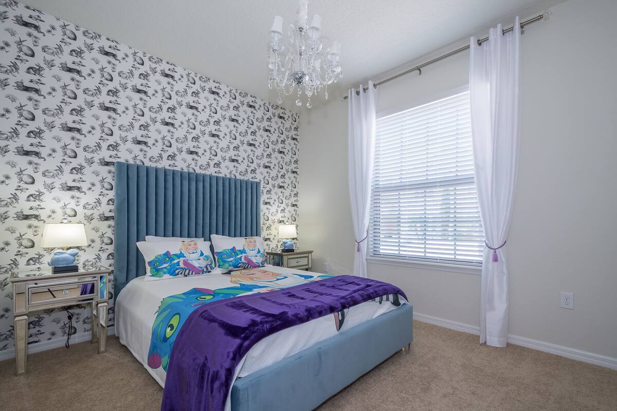 Casa de ciudad (Wonderland) | Decoración personalizada, tabla de planchar con plancha y wifi gratis