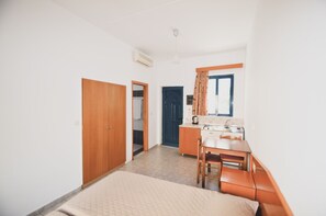 Apartment, 1 Bedroom | 1 bedroom, blackout drapes, bed sheets - Stegna Star Apartments (Rhodes)