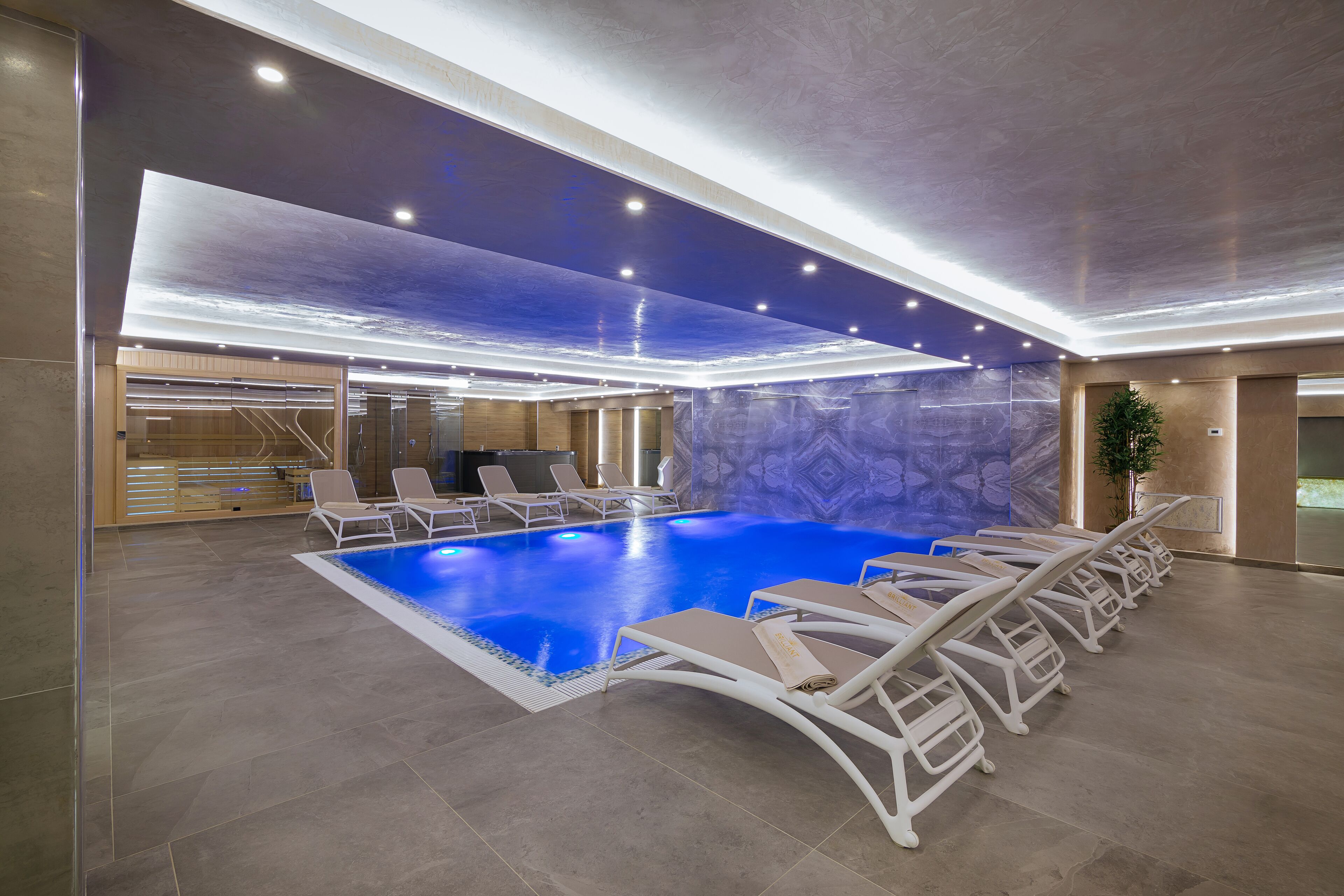 Sauna, 1 treatment room