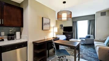 Premium bedding, Tempur-Pedic beds, in-room safe, individually furnished