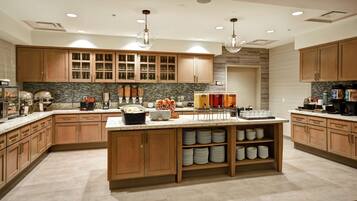 Tägliches inbegriffenes Frühstücksbuffet