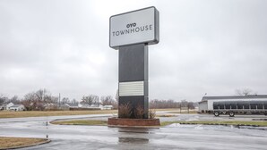 Exterior - OYO Townhouse Owensboro West (Owensboro)