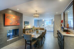 Appartement | Repas dans la chambre