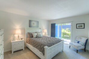 Apartment | 3 bedrooms, iron/ironing board, free WiFi, bed sheets - Summer Sun Oasis Apartment 3 (Tempe)