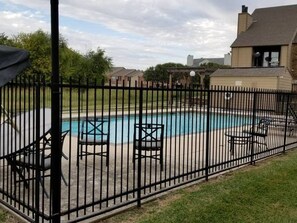 Pool | Outdoor pool - Cozy Mesquite Condo Apartment 1 (Mesquite)