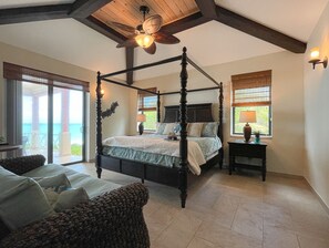 4 bedrooms, in-room safe, desk, iron/ironing board - NEMO HOUSE-Luxury Beachfront on perfect Beach-Perfect for 4 couples / 2 families (Tar Bay)