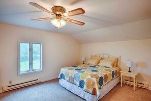 2 Schlafzimmer, Schreibtisch, Internetzugang, Bettwäsche