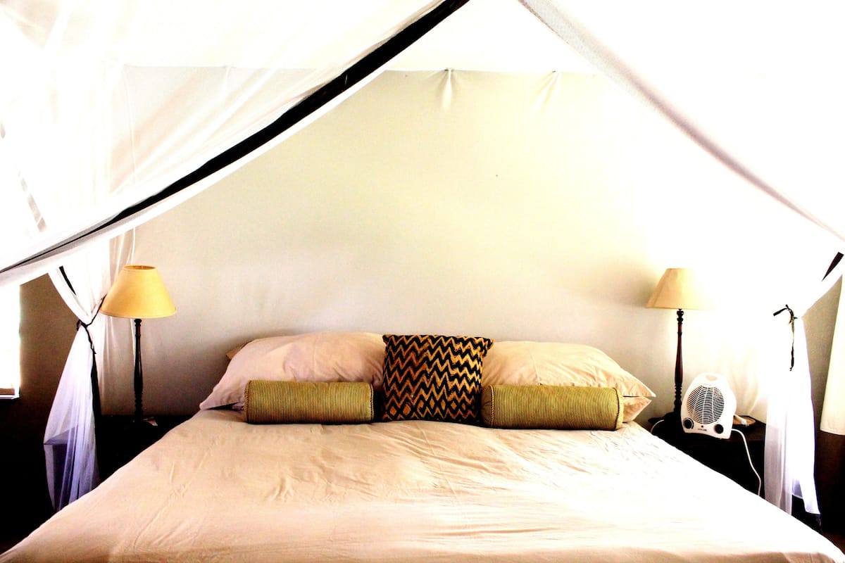 Double or Twin Room | In-room safe, desk, iron/ironing board, free cots/infant beds