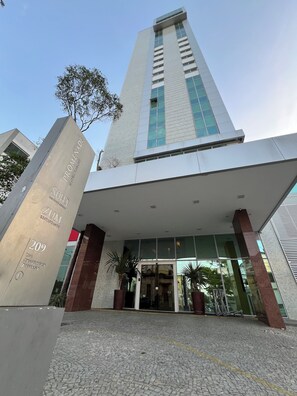 Front of property – evening/night - Promenade Soho Campos dos Goytacazes (Campos)