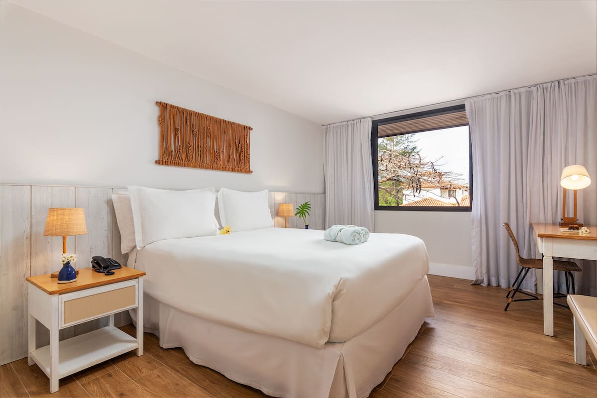 Luxury suite, upper floor