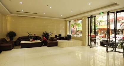 Cang Long Hotel