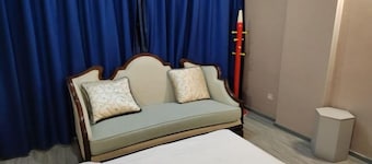 Cang Long Hotel