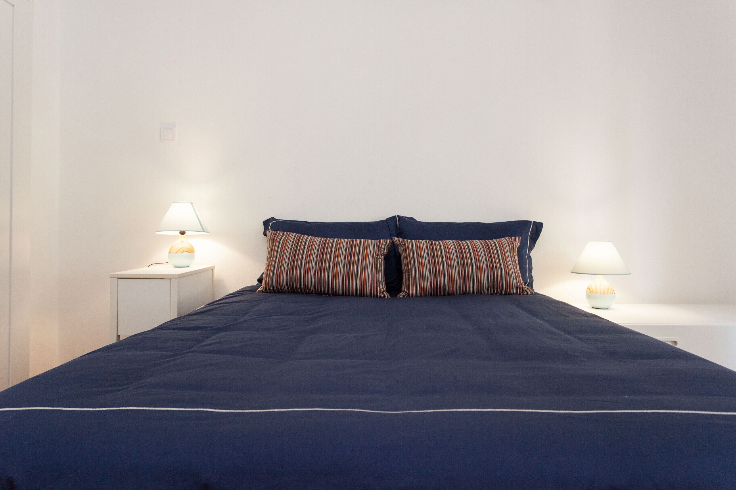 2 bedrooms, iron/ironing board, free WiFi