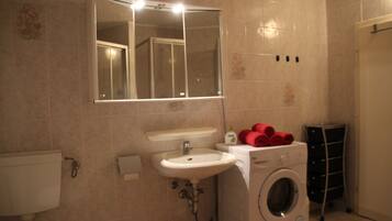 Duschwanne, HandtĂŒcher