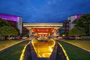 Exterior - Jiazhou Ligang Hotel (SECTION 4 OF BINJIANG MIDDLE R)