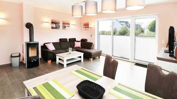 Fernseher, Kamin