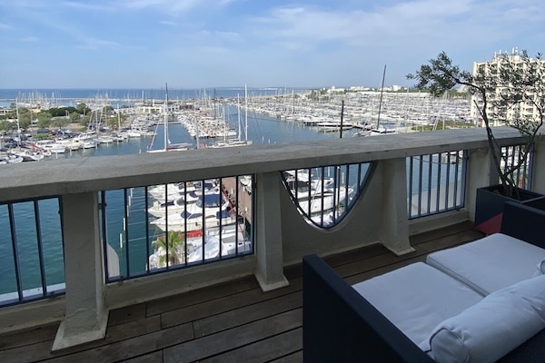 Terrasse avec vue