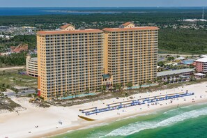 On the beach, sun loungers - Come for Fall Break in a 3b/3ba West Corner Unit! (Panama City Beach)