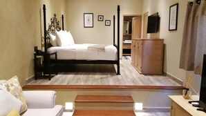 Master Suite | มินิบาร์, ตู้นิรภัยในห้องพัก, ห้องเก็บเสียง, Wi-Fi ฟรี
