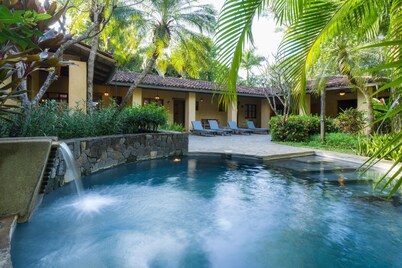 Private,Secluded Tamarindo Beach House -DIRECT BEACH ACCESS Perfect for families