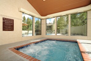 Beheizter Pool