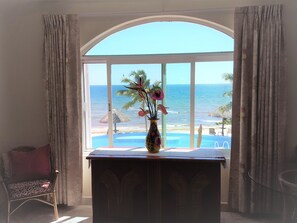 Interior - Peaceful Oceanfront Paradise - 100 Feet from Caribbean! (Puerto Morelos)