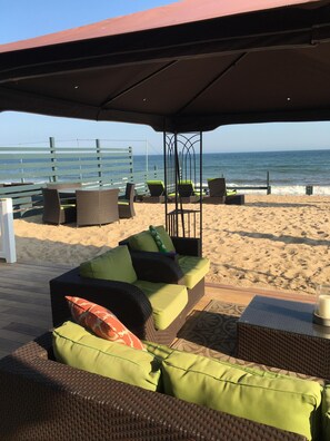 Am Strand, Liegestühle