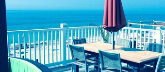 Amazing Ocean Front 2 Story Home, Steps Away From The Water