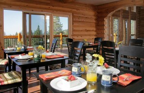 Dining - Courtwood Inn (Murphys)