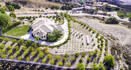 Large Private, Hilltop Chateau in Temecula Wine Country - 180' Vineyard Views
