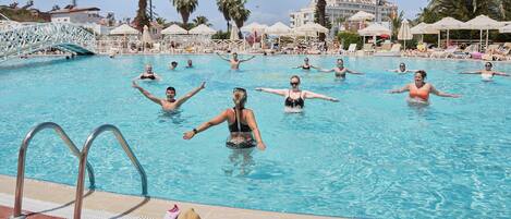 Indoor pool, outdoor pool