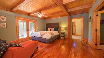 9 bedrooms, iron/ironing board, free WiFi, bed sheets