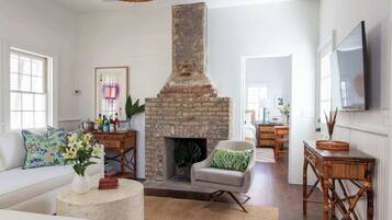 TV, fireplace, stereo, offices