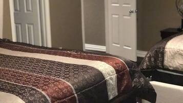 Townhouse, Bebas Asap Rokok | 2 kamar tidur dan didekorasi berbeda-beda