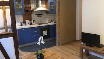 Luxury Apartment, Private Bathroom (W1) | 1 bedroom
