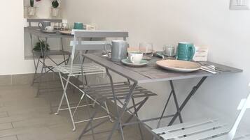 Colazione preparata su ordinazione inclusa, servita tutte le mattine