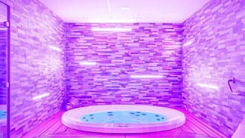 Bain à remous intérieur