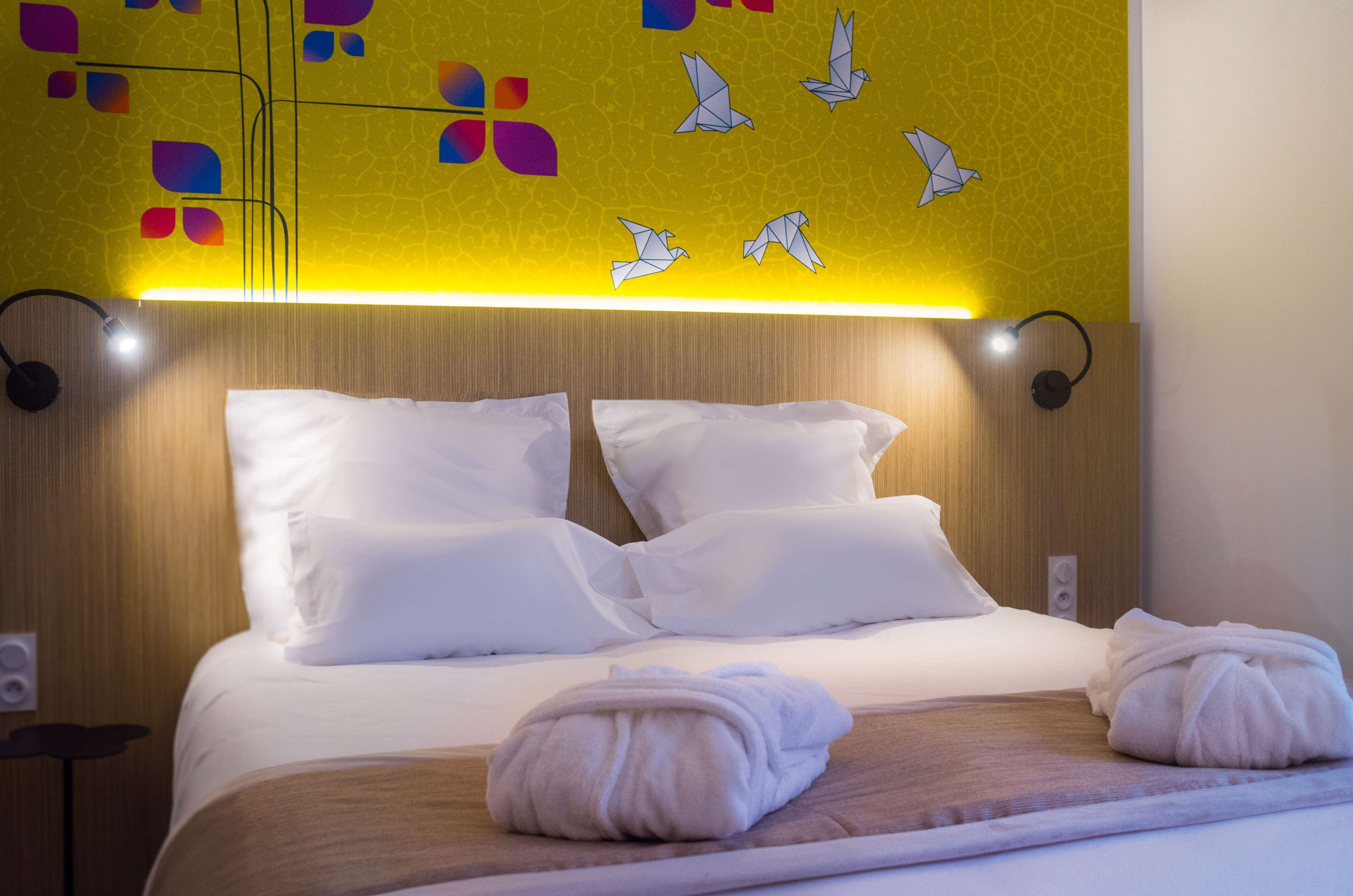 standard room, 1 king bed | egyptian cotton sheets, premium bedding, memory-foam beds