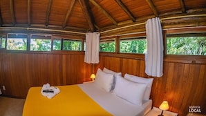 Suite Standard Deluxe  | Minibar, blackout curtains, iron/ironing board (on request), free WiFi - Casa Bonita Hospedagem e café (Angra dos Reis)