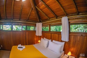 Suite Standard Deluxe | Minibar, blackout drapes, iron/ironing board, free WiFi - Casa Bonita Hospedagem e café (Angra dos Reis)