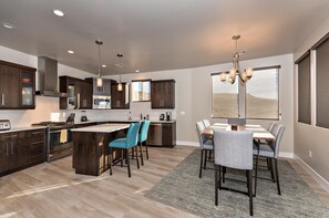 House, Multiple Beds (Fish Rock Retreat) | Private kitchen | Fridge, microwave, oven, stovetop