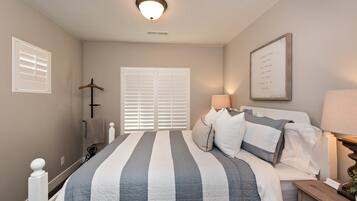 3 habitaciones, wifi gratis y ropa de cama