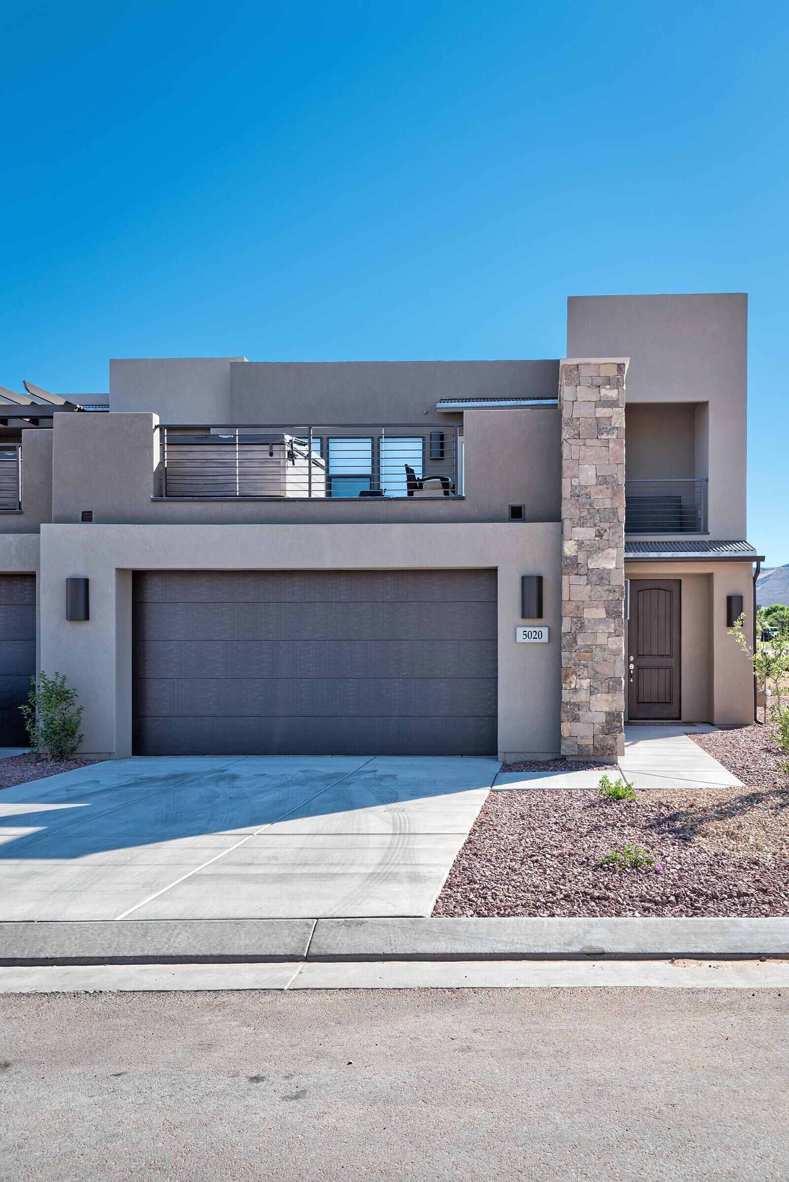 Hus, flere senger, fjellutsikt (I Could Live Here) | Eksteriør