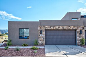 House, Multiple Beds, Mountain View (Villa On The 18th) | Exterior