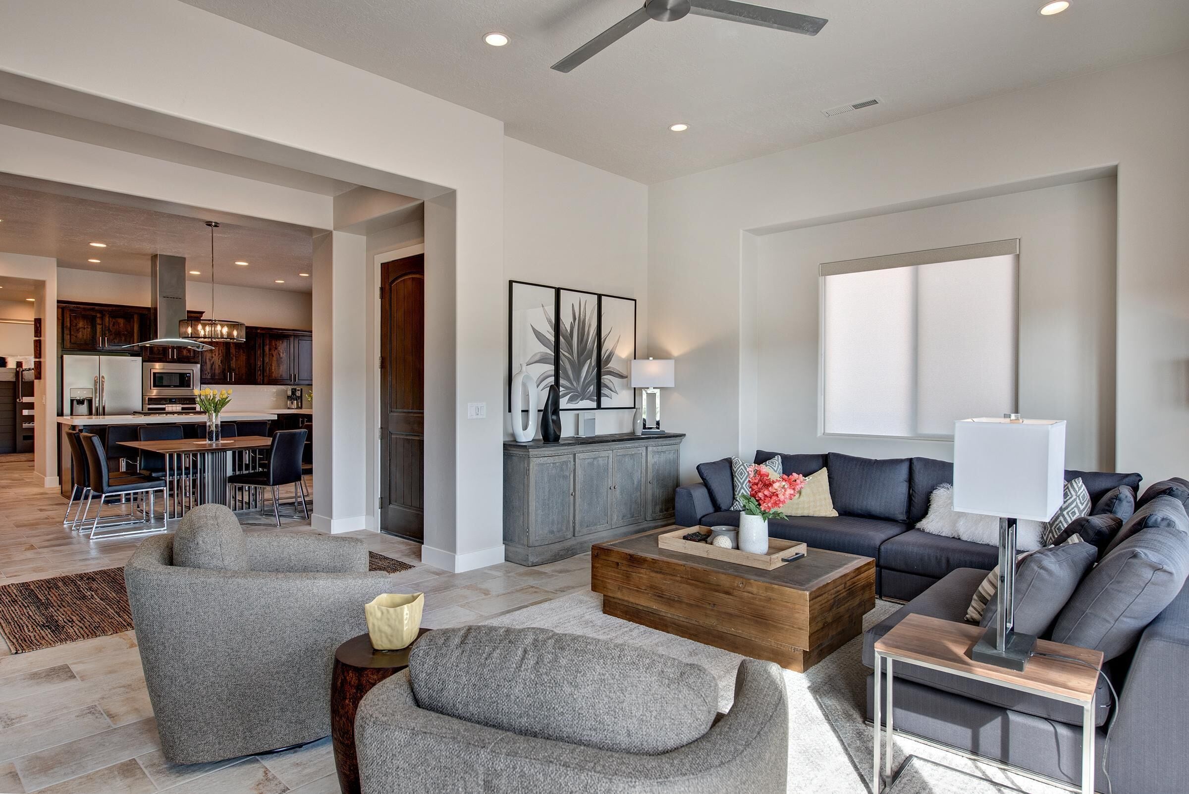 House, Multiple Beds, Mountain View (Villa On The 18th) | Living area | TV, fireplace, DVD player
