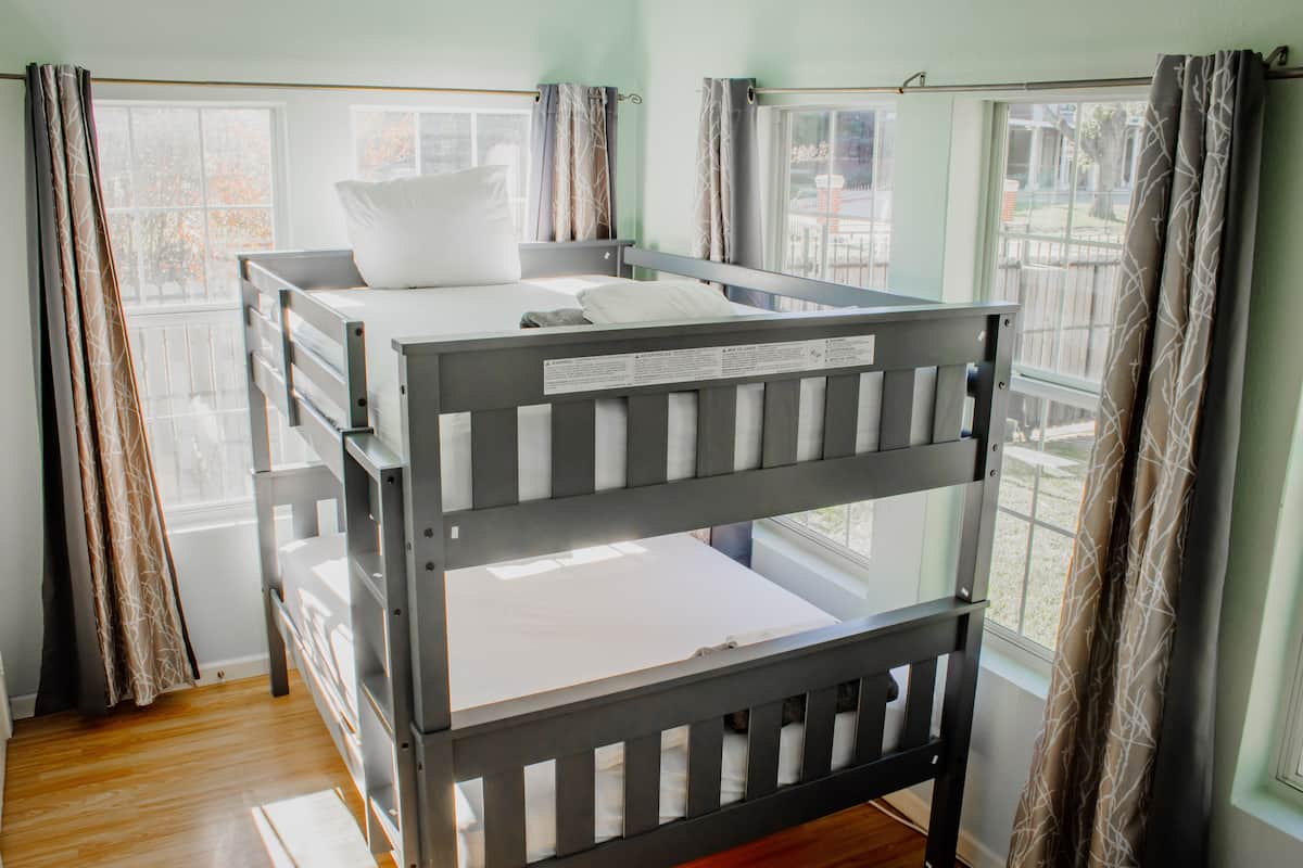 Galveston Island Room, Private Room (Sleeps 2 Guests) | Iron/ironing board, free WiFi, bed sheets
