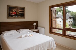 Apartment | 3 bedrooms, iron/ironing board, bed sheets