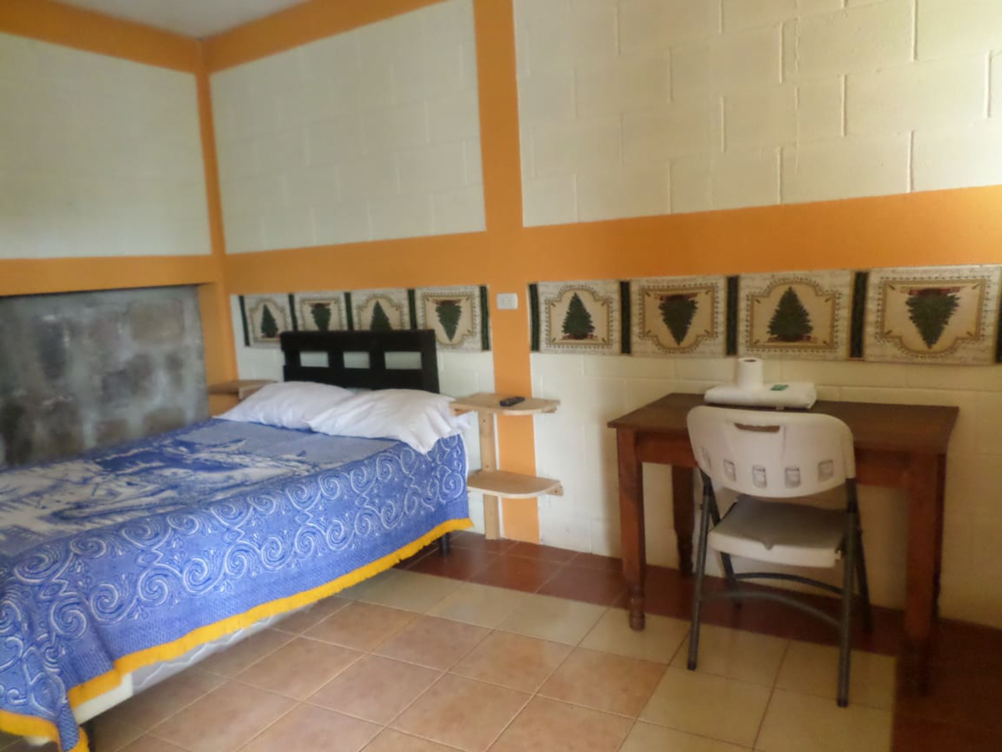 經典雙人房, 1 張標準雙人床, 非吸煙房 | 免費無線上網、床單