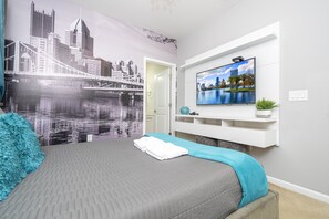 6 bedrooms, iron/ironing board, free WiFi, bed sheets - Amazing Home! Each Room w/ En Suite Bath- Near WDW- Theater Room w/wet bar (Kissimmee)